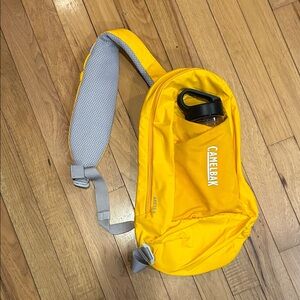 CamelBak Arete 8 Sling